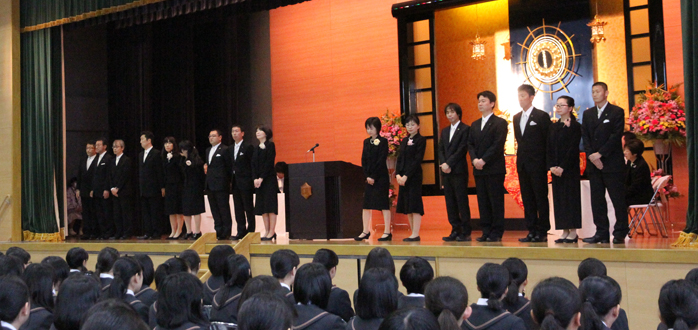 平成30年度「入学式」 - 仁愛女子高等学校 | お知らせ / イベント | 仁愛女子高等学校