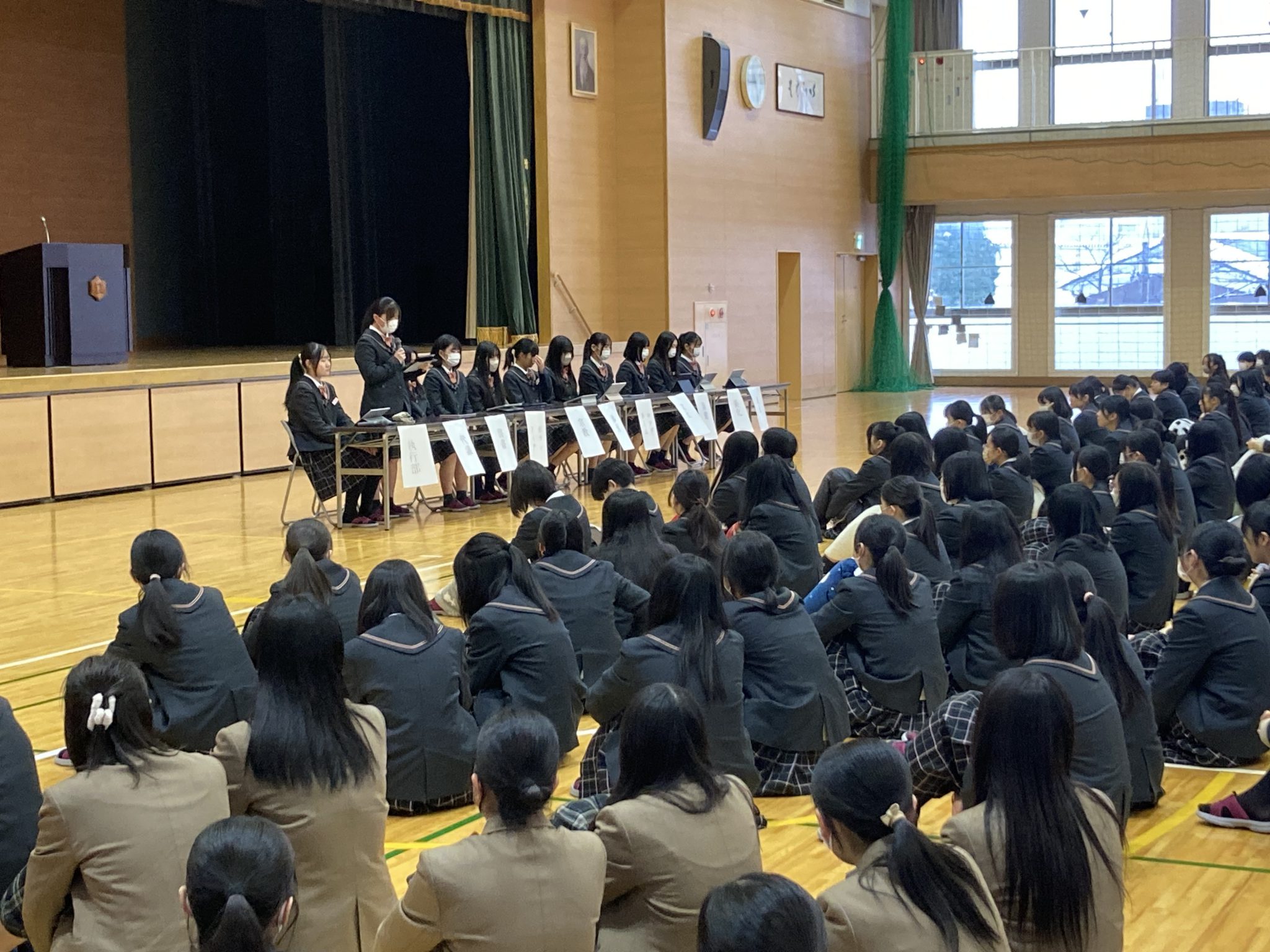 生徒総会が行われました。 - 仁愛女子高等学校 | お知らせ / イベント | 仁愛女子高等学校