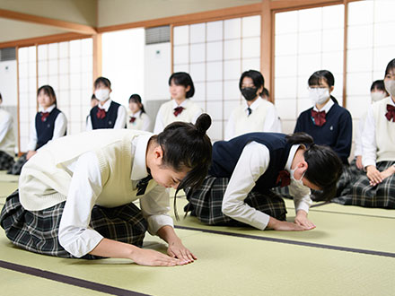 授業(1~4限目)